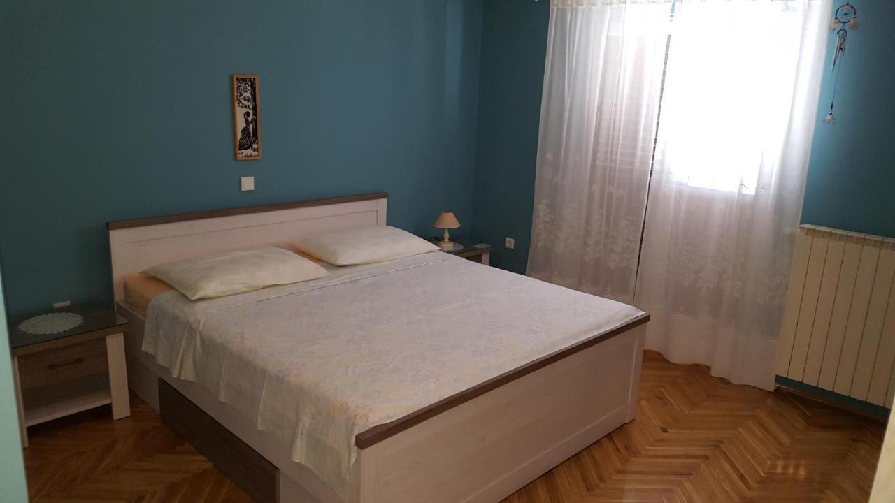 Filip Apartment Omiš Dış mekan fotoğraf