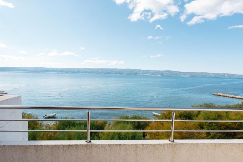 Filip Apartment Omiš Dış mekan fotoğraf