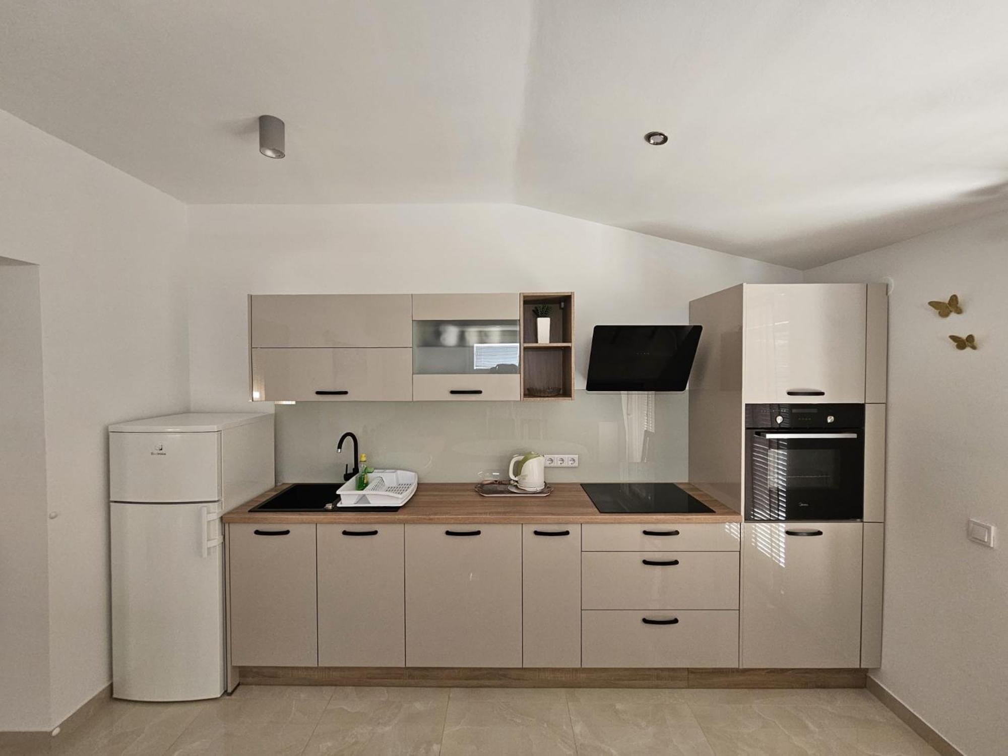 Filip Apartment Omiš Dış mekan fotoğraf