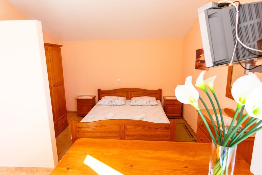Filip Apartment Omiš Oda fotoğraf