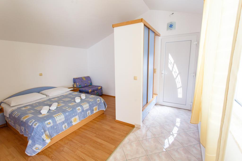 Filip Apartment Omiš Oda fotoğraf