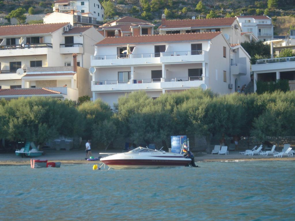 Filip Apartment Omiš Dış mekan fotoğraf